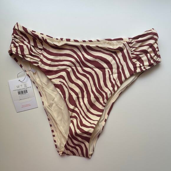 Andie Swim The Ruched Side Bottom Women’s Small Bias Stripe Truffle NWT - Picture 1 of 7